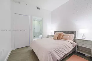 45 SW 9th, Miami, FL 33130 - Photo 14