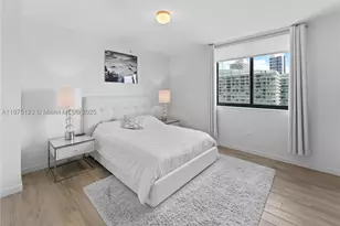999 SW 1st, Miami, FL 33130 - Photo 4