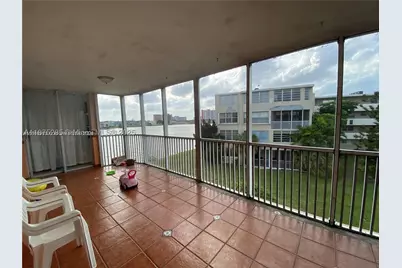 1670 NE 191st #315-3, Miami, FL 33179 - Photo 8