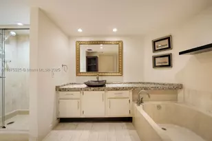 1717 N Bayshore, Miami, FL 33132 - Photo 16