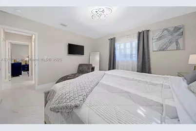 241 Oceanic, Lauderdale by the Sea, FL 33308 - Photo 34