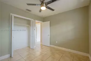 120 Royal Palm, Hialeah Gardens, FL 33016 - Photo 8