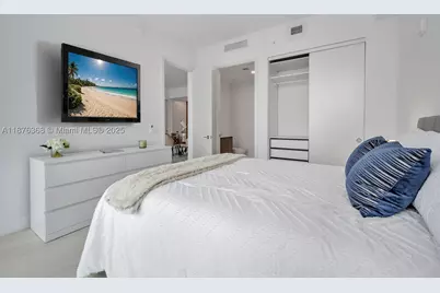 17550 Collins #1003, Sunny Isles Beach, FL 33160 - Photo 30