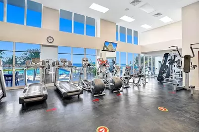 16699 Collins #3808, Sunny Isles Beach, FL 33160 - Photo 14