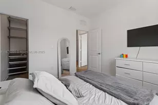 403 NE 212th, Miami, FL 33179 - Photo 30
