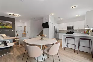 403 NE 212th, Miami, FL 33179 - Photo 12