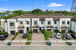 403 NE 212th, Miami, FL 33179 - Photo 32