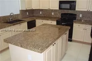7733 NW 17th, Pembroke Pines, FL 33024 - Photo 8