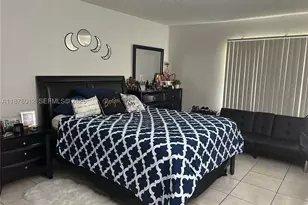 17901 NW 68th, Hialeah, FL 33015 - Photo 14