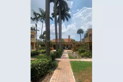 17901 NW 68th #T101, Hialeah, FL 33015 - Photo 42