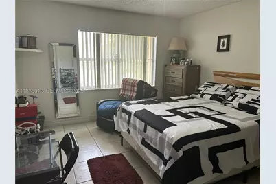 17901 NW 68th #T101, Hialeah, FL 33015 - Photo 12