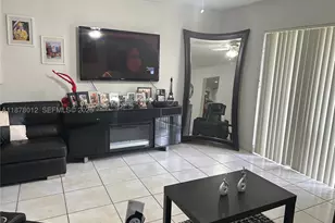 17901 NW 68th, Hialeah, FL 33015 - Photo 4