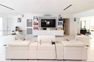 1215 N Biscayne Point, Miami Beach, FL 33141 - Photo 10