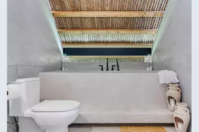 1000 NW 9th, Miami, FL 33136 - Photo 38