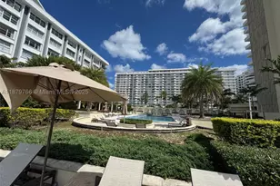 5600 Collins, Miami Beach, FL 33140 - Photo 70