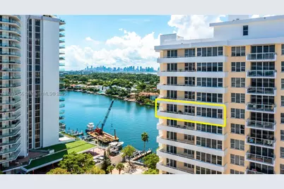 5600 Collins #12E, Miami Beach, FL 33140 - Photo 34