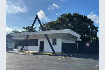 1605 NW 95th, Miami, FL 33147 - Photo 2