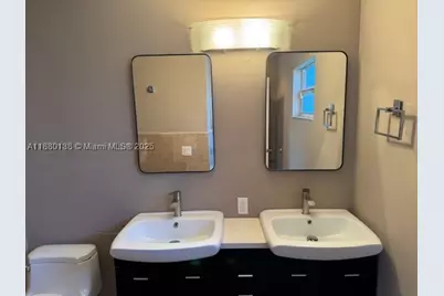 200 NE 44th, Miami, FL 33137 - Photo 10