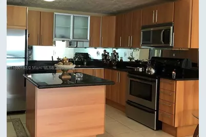 19390 Collins #1124, Sunny Isles Beach, FL 33160 - Photo 6