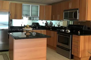 19390 Collins, Sunny Isles Beach, FL 33160 - Photo 6