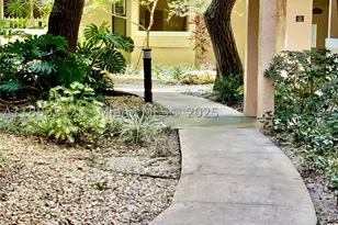 6800 Cypress, Plantation, FL 33317 - Photo 2