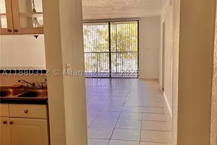 6800 Cypress, Plantation, FL 33317 - Photo 4