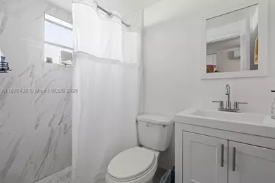 2453 SW 17th #2, Miami, FL 33145 - Photo 6