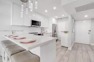 100 Lincoln, Miami Beach, FL 33139 - Photo 12