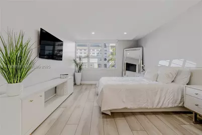 100 Lincoln #323, Miami Beach, FL 33139 - Photo 20