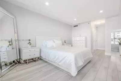100 Lincoln #323, Miami Beach, FL 33139 - Photo 22