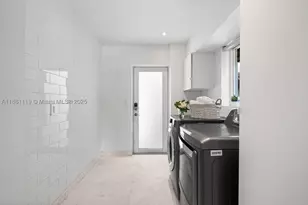 575 Bay Point, Miami, FL 33137 - Photo 50