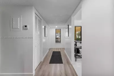 16273 Laurel #7, Weston, FL 33326 - Photo 14