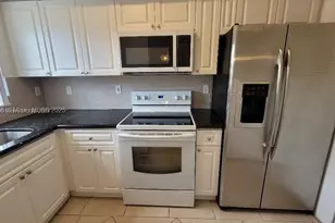 8453 NW 4th, Miami, FL 33150 - Photo 4