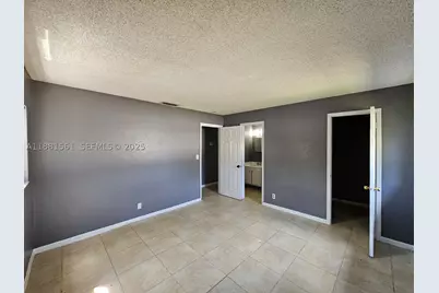 325 SW 80th, North Lauderdale, FL 33068 - Photo 14