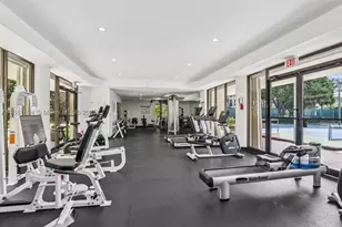 20191 E Country Club, Aventura, FL 33180 - Photo 24