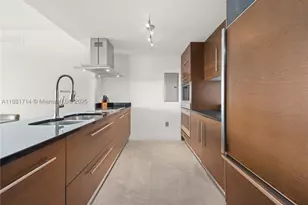 495 Brickell, Miami, FL 33131 - Photo 4