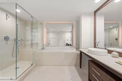 495 Brickell #5003, Miami, FL 33131 - Photo 20