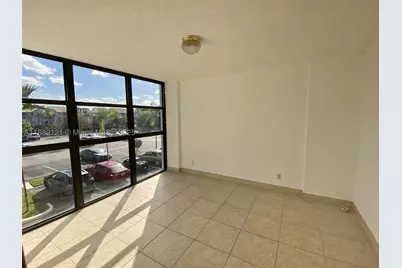200 Leslie #228, Hallandale Beach, FL 33009 - Photo 8