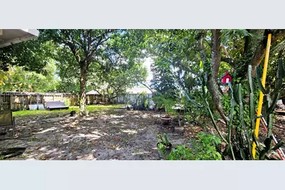 243 NW 62nd, Miami, FL 33126 - Photo 4