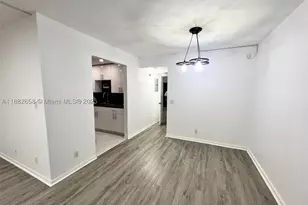 200 SW 132nd, Pembroke Pines, FL 33027 - Photo 2
