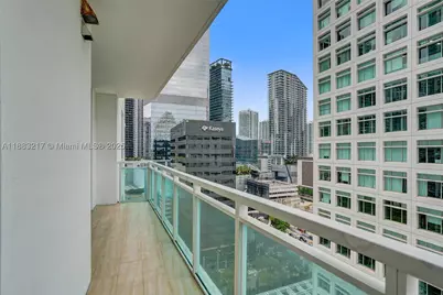 950 Brickell Bay #1704, Miami, FL 33131 - Photo 14