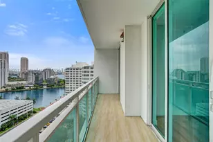 950 Brickell Bay, Miami, FL 33131 - Photo 12