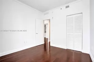 950 Brickell Bay, Miami, FL 33131 - Photo 26
