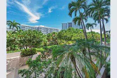 251 Crandon #227, Key Biscayne, FL 33149 - Photo 10