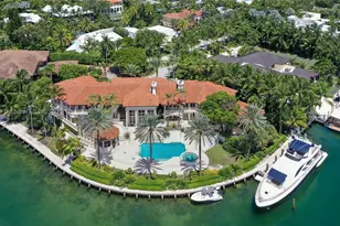 260 Cape Florida, Key Biscayne, FL 33149 - Photo 2