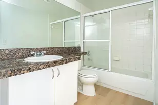 19601 E Country Club, Aventura, FL 33180 - Photo 24