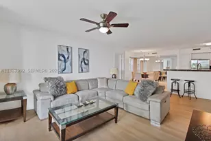 19601 E Country Club, Aventura, FL 33180 - Photo 12
