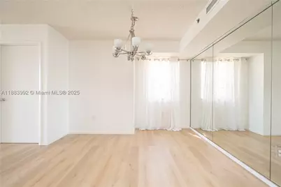 19601 E Country Club #7308, Aventura, FL 33180 - Photo 10