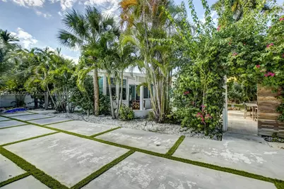 2601 NE 11th, Fort Lauderdale, FL 33304 - Photo 2