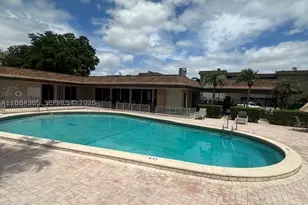 2471 SW 82nd, Davie, FL 33324 - Photo 16